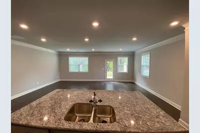 2595 Norwich Trace, Snellville, GA 30078 - Photo 17