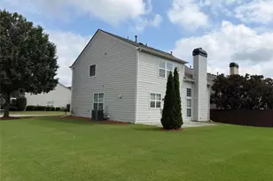 8910 Ruel Ln, Suwanee, GA 30024 - Photo 3