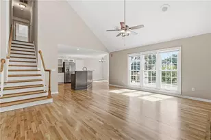 543 Chapman Ln, Marietta, GA 30066 - Photo 3