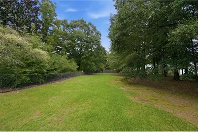 4255 Willow Springs Drive, Loganville, GA 30052 - Photo 37
