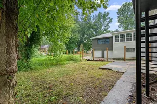 1670 S Gordon St SW, Atlanta, GA 30310 - Photo 33