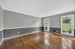 1364 Bywood Ct, Suwanee, GA 30024 - Photo 7