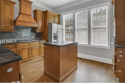 3026 Eltham Place, Decatur, GA 30033 - Photo 5