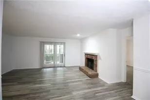 204 Warm Springs Cir, Roswell, GA 30075 - Photo 3