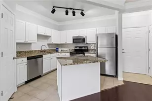 1850 Cotillion Dr, Dunwoody, GA 30338 - Photo 3