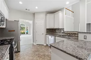 3469 Rose Arbor Ct, Atlanta, GA 30340 - Photo 9