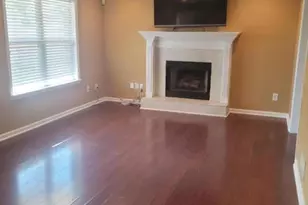 2777 Green Estates Dr, Snellville, GA 30078 - Photo 7