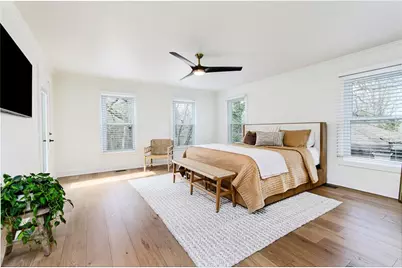 10120 Kinross Road, Roswell, GA 30076 - Photo 11