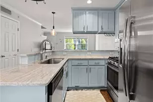 2232 Dunseath Ave NW, Atlanta, GA 30318 - Photo 3