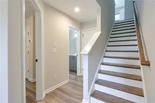 2034 SE Bixby Byway Dr SE, Atlanta, GA 30317 - Photo 15