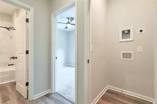 2034 SE Bixby Byway Dr SE, Atlanta, GA 30317 - Photo 29