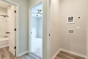 2034 SE Bixby Byway Dr SE, Atlanta, GA 30317 - Photo 29
