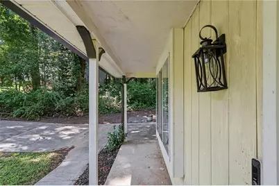 3286 Tasman Court, Lithonia, GA 30038 - Photo 3