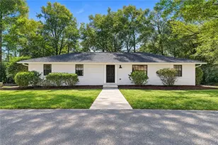 300 S Dale Ave, Calhoun, GA 30701 - Photo 1