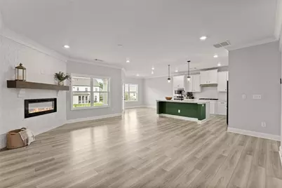 7125 Birch View Court, Flowery Branch, GA 30542 - Photo 7