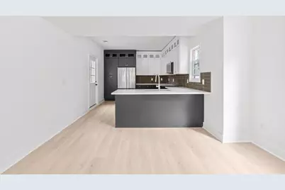 1046 Mayson Turner Road NW, Atlanta, GA 30314 - Photo 11