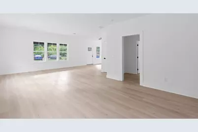 1046 Mayson Turner Road NW, Atlanta, GA 30314 - Photo 9