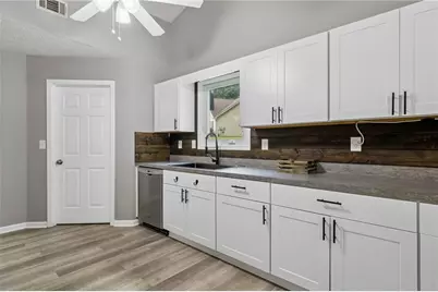 6253 Glen Port Circle, Flowery Branch, GA 30542 - Photo 23