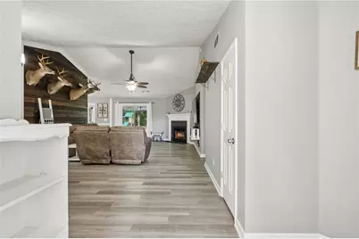 6253 Glen Port Circle, Flowery Branch, GA 30542 - Photo 7