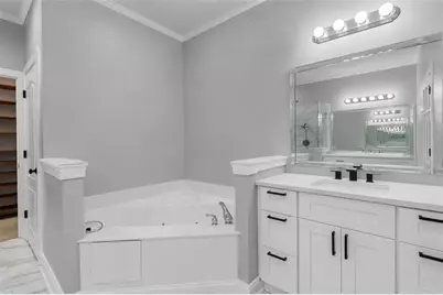 4280 Kingston Gate Cove, Atlanta, GA 30341 - Photo 21