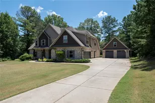 155 Chantilly Ln, Fayetteville, GA 30215 - Photo 1