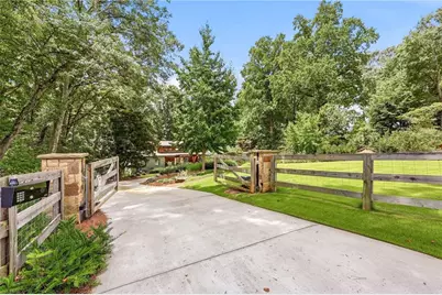 5973 Nachoochee Trail, Flowery Branch, GA 30542 - Photo 5