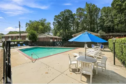 4282 Roswell Road NE #E2, Atlanta, GA 30342 - Photo 23
