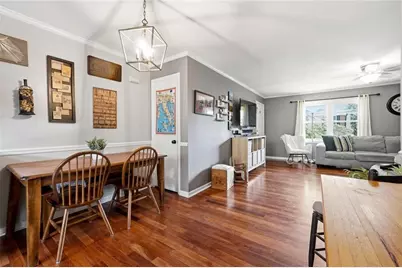 4282 Roswell Road NE #E2, Atlanta, GA 30342 - Photo 11