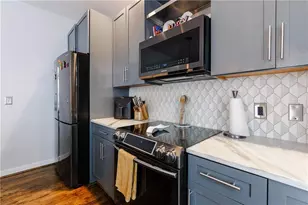 1380 Stirling Cir NW, Atlanta, GA 30318 - Photo 25