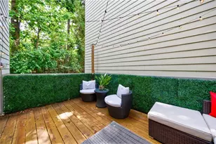 1380 Stirling Cir NW, Atlanta, GA 30318 - Photo 29