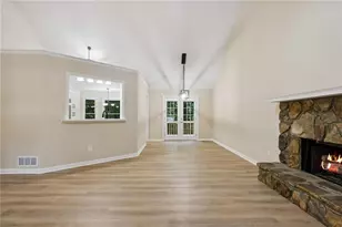 7060 Old Post Ct, Cumming, GA 30028 - Photo 15