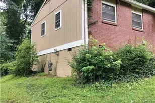 3798 Adkins Rd NW, Atlanta, GA 30331 - Photo 3