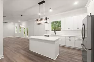 6490 Battery Point, Stone Mountain, GA 30087 - Photo 19
