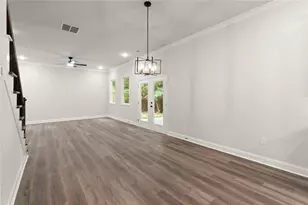 6490 Battery Point, Stone Mountain, GA 30087 - Photo 13