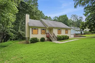 6013 Radford Dr, Riverdale, GA 30296 - Photo 3
