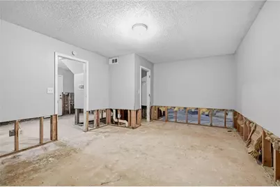 6013 Radford Drive, Riverdale, GA 30296 - Photo 31