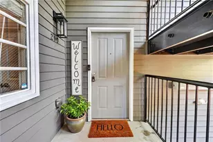 210 Creek View Ln, Roswell, GA 30075 - Photo 3