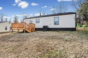 3475 Meadowlane Pl SW, Atlanta, GA 30331 - Photo 7