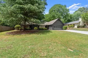 20 Sweetwood Ct, Roswell, GA 30076 - Photo 5