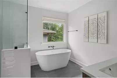 124 Sisson Avenue NE, Atlanta, GA 30317 - Photo 29