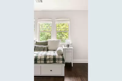 124 Sisson Avenue NE, Atlanta, GA 30317 - Photo 33