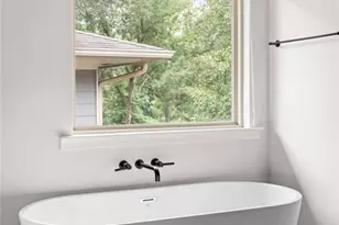 124 Sisson Ave NE, Atlanta, GA 30317 - Photo 31