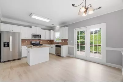 6081 Pierless Avenue, Sugar Hill, GA 30518 - Photo 15