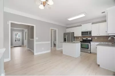 6081 Pierless Avenue, Sugar Hill, GA 30518 - Photo 13