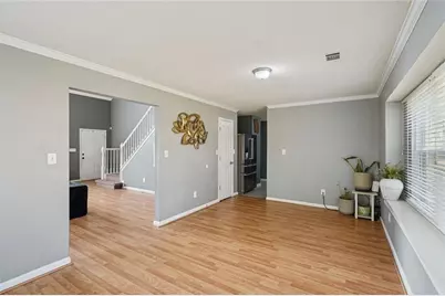 2100 Green Tree Court, Lithonia, GA 30058 - Photo 17