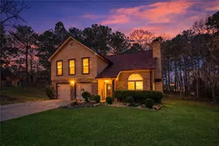 2100 Green Tree Ct, Lithonia, GA 30058 - Photo 1