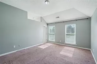 2100 Green Tree Ct, Lithonia, GA 30058 - Photo 19