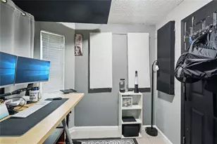 2100 Green Tree Ct, Lithonia, GA 30058 - Photo 23