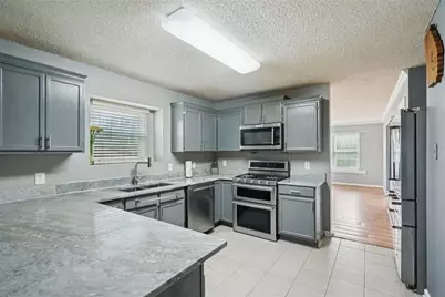 [Address not provided], Lithonia, GA 30058 - Photo 9
