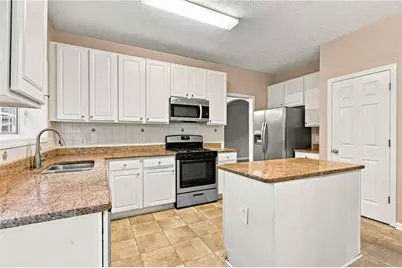 3848 Kirkwood Run NW, Kennesaw, GA 30144 - Photo 9